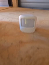 Vivint Wireless Motion Sensor Detector (Model VS-PIR300-345)