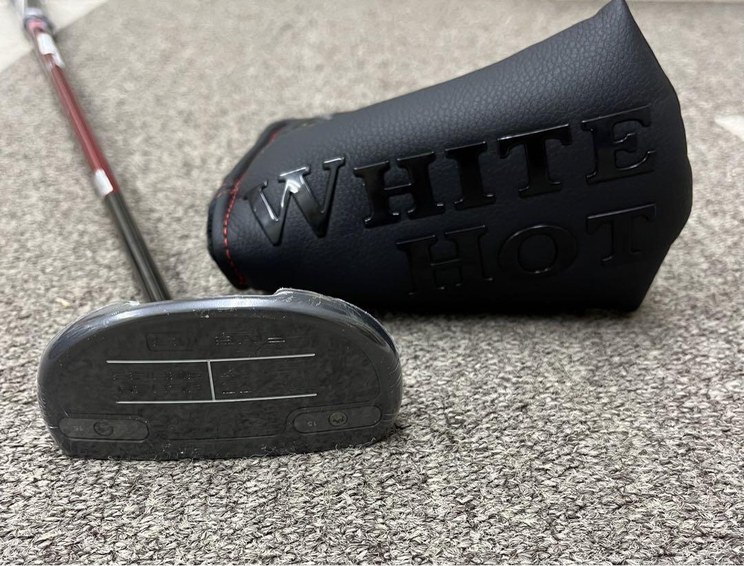 Odyssey Putter White Hot Black #5CS Center shaft Black Odyssey Putter White Hot Black #5CS Center shaft Black