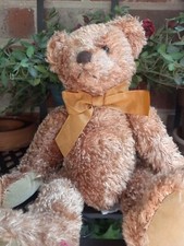 VINTAGE 11 INCH GOLD BEAR NAMED LIZ MADE EXPRESSLY BY RUSS