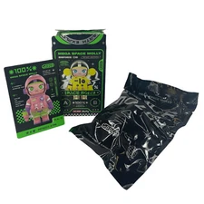 POP MART x Kennyswork Mega Space Molly Series 2 Patrick Star Figure SEALED BAG