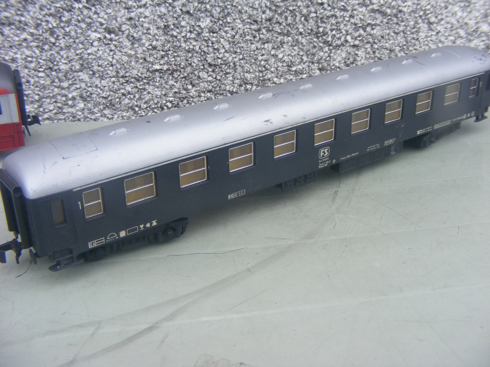 Picture 10 of 12