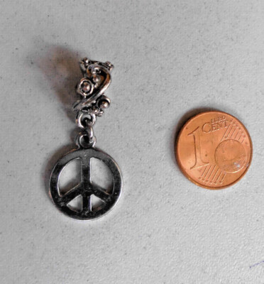 Charm Anhänger ''Peace'' Symbol Frieden Ø 1,4 cm silberfarben passt für Pand. 
