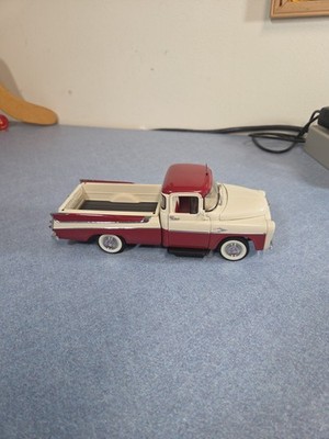 Danbury Mint 1957 Dodge Sweptside D100.  No Boxor Paperwork.  Broken Mirror 