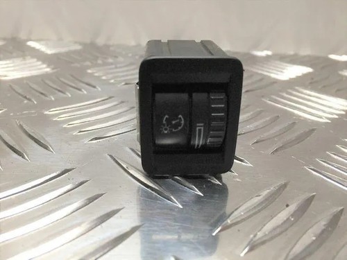 VW PASSAT B7 362 Schalter 3C0941334A 1.60 Diesel 77kw 2012 21444094