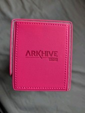 Ultimate Guard Arkhive 400+ XenoSkin Monocolor Pink - Used