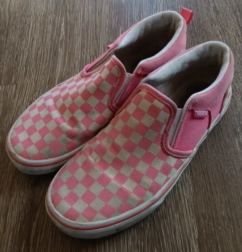 pink checkered vans size 3