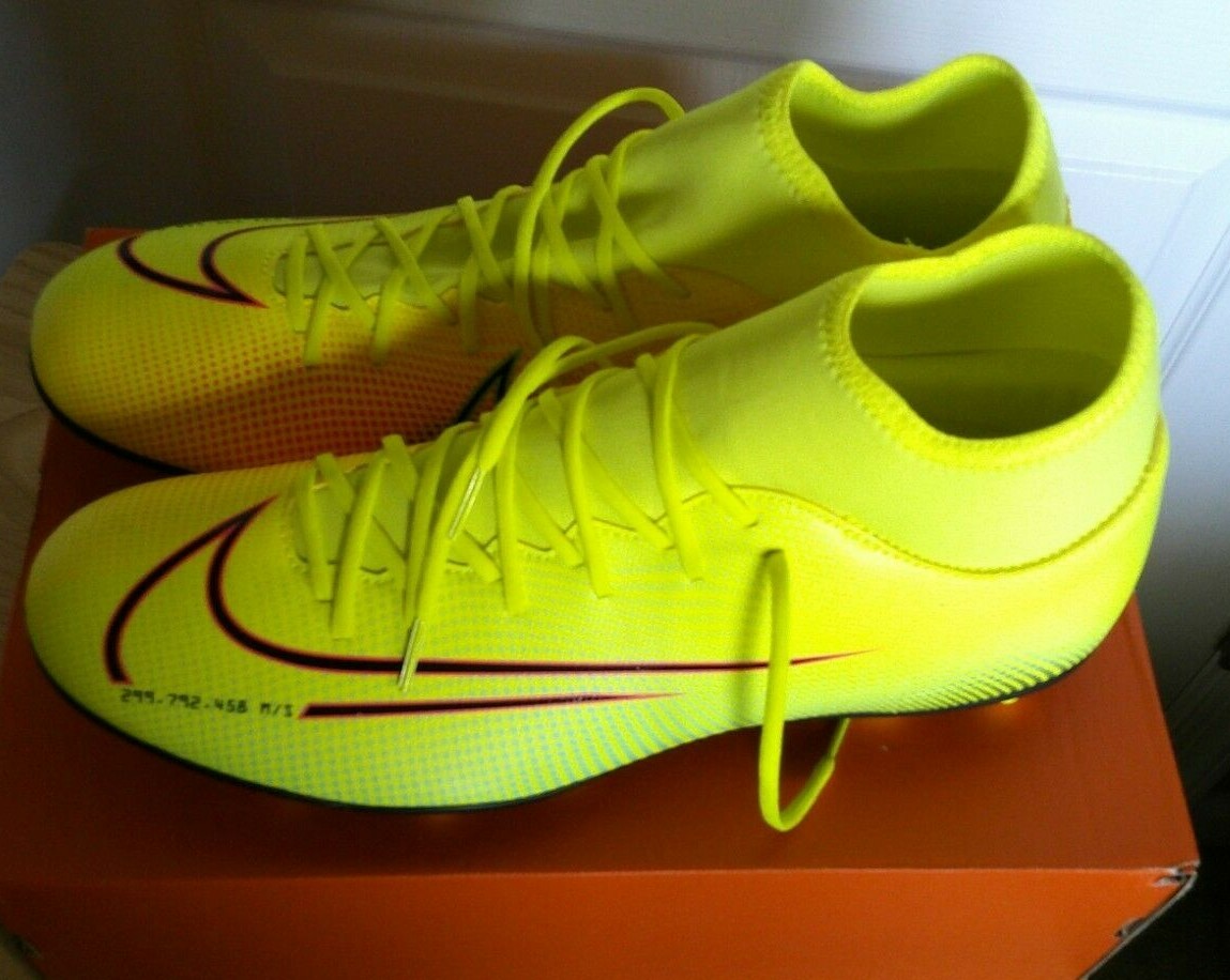 Nike Mercurial Superfly Pro FG BQ5483 703 Soccer Cleats Football