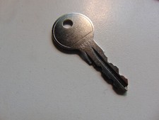 Thule Schl&uuml;ssel N111 N 111 Ersatzschl&uuml;ssel f&uuml;r Hecktr&auml;ger Dachboxen Dachtr&auml;ger