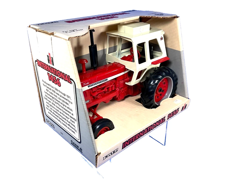 1996 ERTL, Turbo FarmaIl International 1456 w/Cab Tractor, #2311, 1/16 Scale NIB - Image 4 of 4