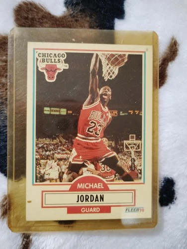 1990-91 Fleer - Michael Jordan #26 Black Line Above Biographical Information