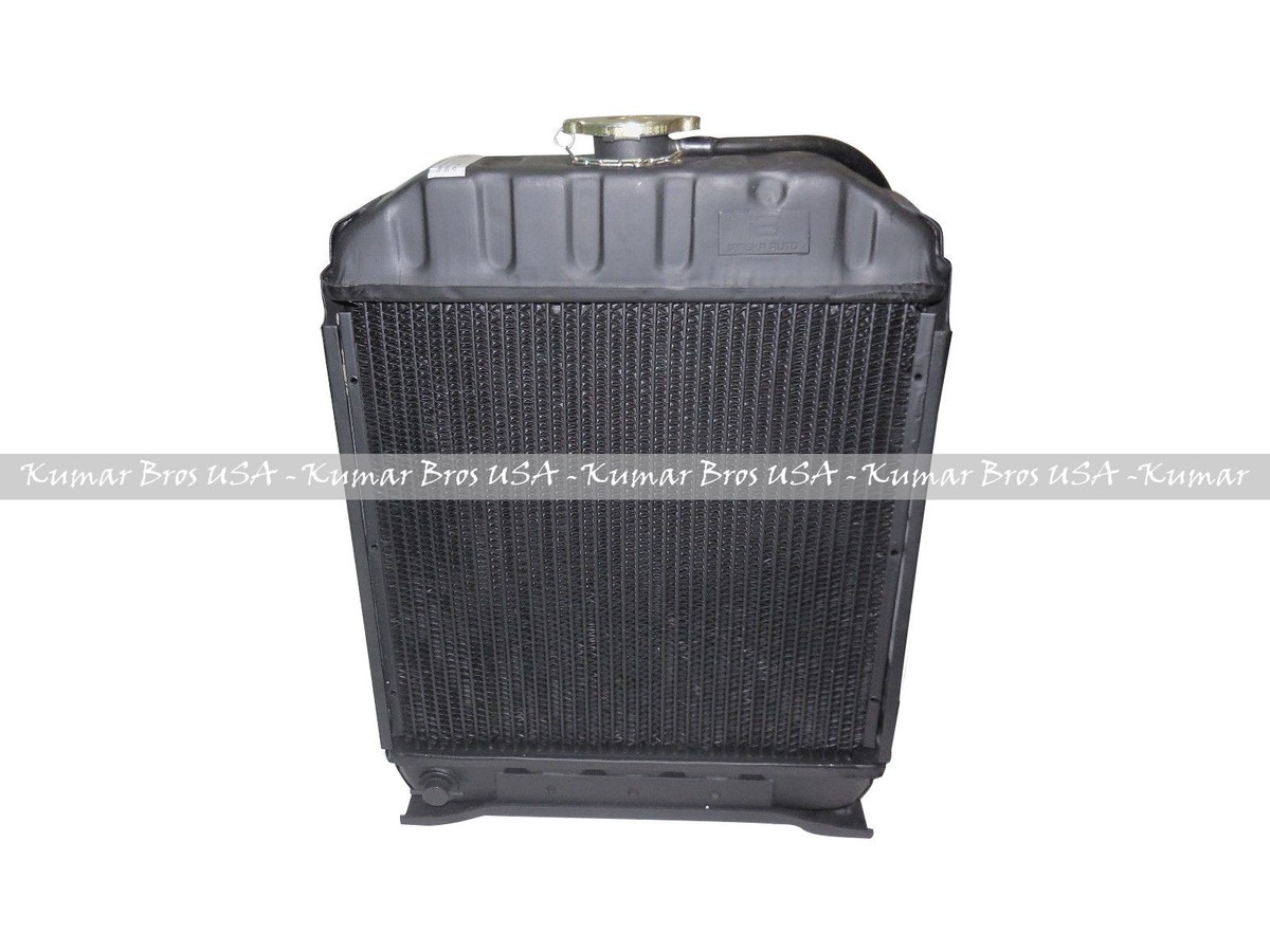 Radiator, TC230 99600, 5 26 231 04, Kubota, L4508, L4400, V2203 M DI - Foto 2