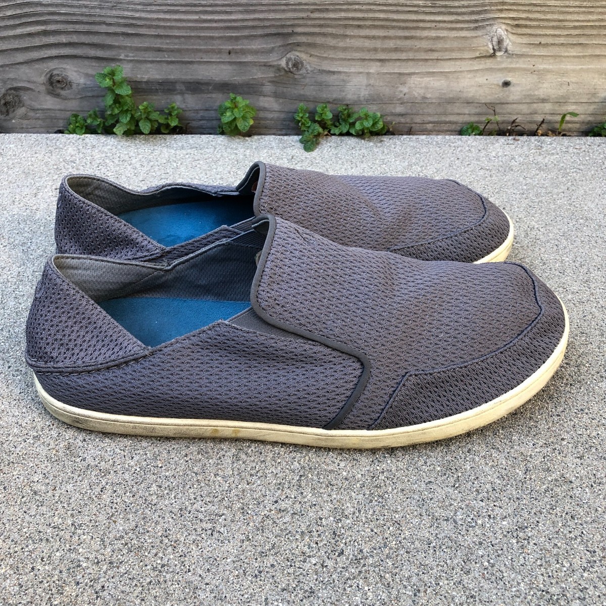 OLUKAI Wehi Nohea Mesh Slip On Shoes Men display picture 2