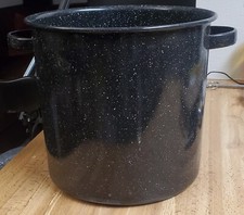 Vintage Black Enamel Speckled Stock 10" Pot Great Decor Item!