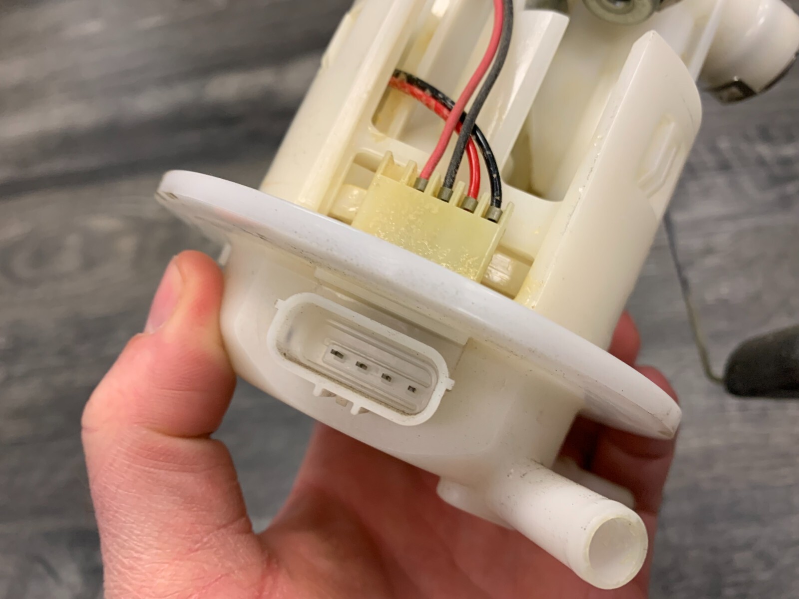 Honda CBR300R CB300F CBR250R Fuel Gas Tank Pump 16700KYJ901 OEM * eBay