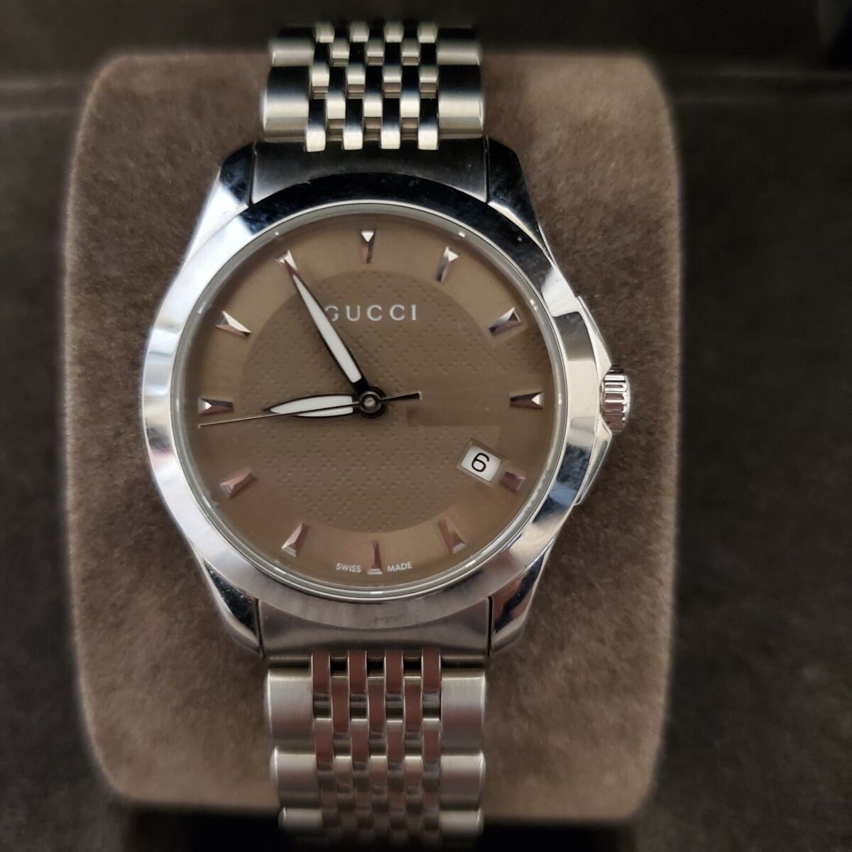 GUCCI Brown Dial Series G-Timeless Women's Swiss Watch 126.5 GUCCI Brown Dial Series G-Timeless Women's Swiss Watch 126.5