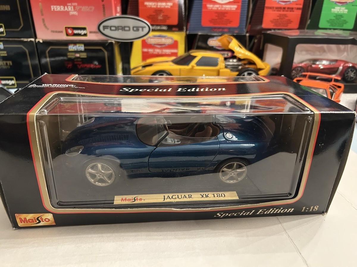 ★Maisto 1/18★Jaguar XK180 スペシャルエディション★ Jaguar XK 180 Teal Green 1:18 Maisto Special Edition Diecast Car