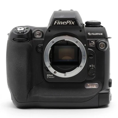 Fujifilm FinePix S3 Pro Boîtier DSLR Reflex Nikon F-Mount - Photo 1/4