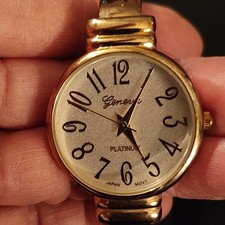 Geneva Platinum Quartz Women's Wristwatch Gold Bangle Analog Silver Dial