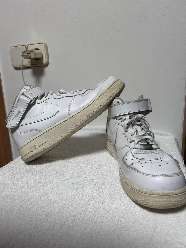 Nike Air Force 1 '07 Mid, foto 1 de 4