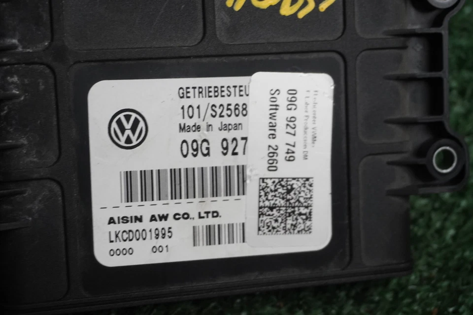 Módulo de control de transmisión Volkswagen Beetle 2013 2014 ECM OEM 09G927749 Foto 3 de 4