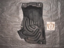 1985-1986 TOYOTA MR2 FRONT RIGHT PASSENGER FENDER WELL WHEEL TRIM COVER AW11