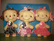 PATTERN Primitive Small Raggedy Ann Flower Gals Doll NEW Frogs to Fairy Dust