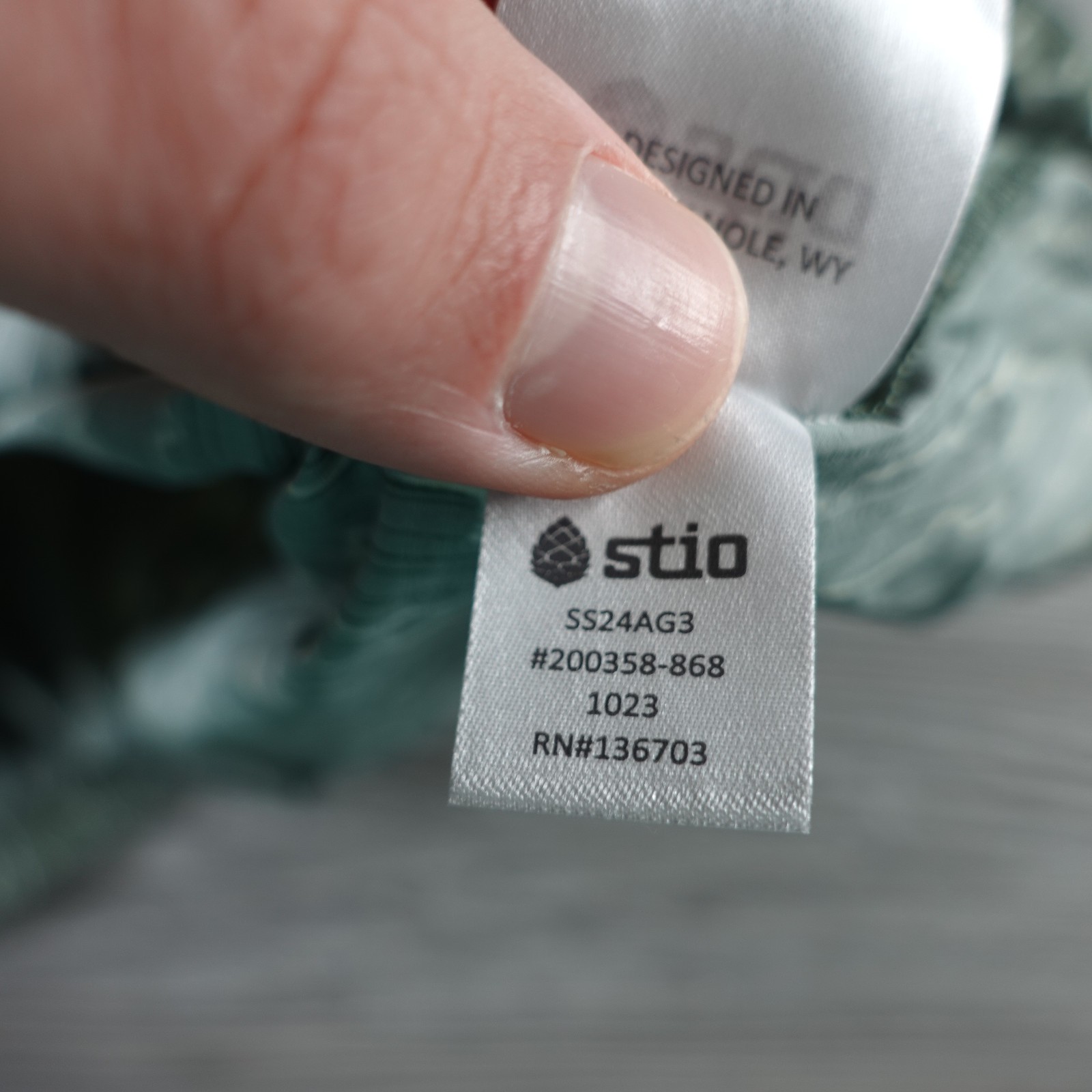 Stio Jacket Men's Medium Second Light Windshell Green Geometric Hiking