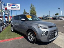 2022 Kia Soul LX Wagon 4D