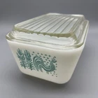 Vintage PYREX 502 Amish Butterprint Refrigerator Dish Turquoise Design W/ Lid