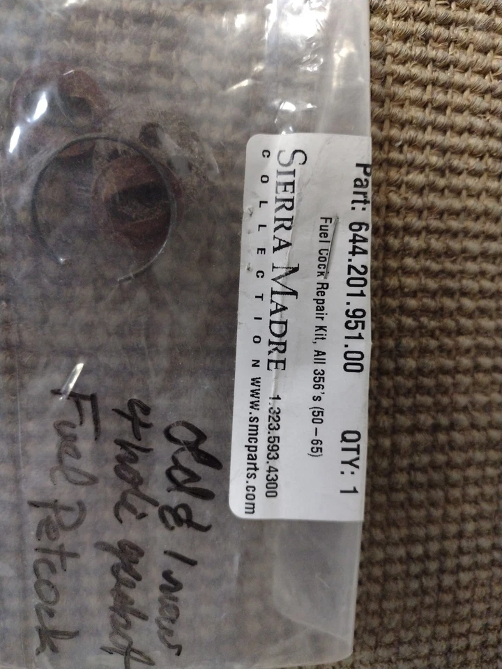 BONITO USADO ORIGINAL KARCO PORSCHE 356B 356C 356SC TANQUE DE COMBUSTIBLE VÁLVULA DE CIERRE PETCOCK Foto 2 de 3