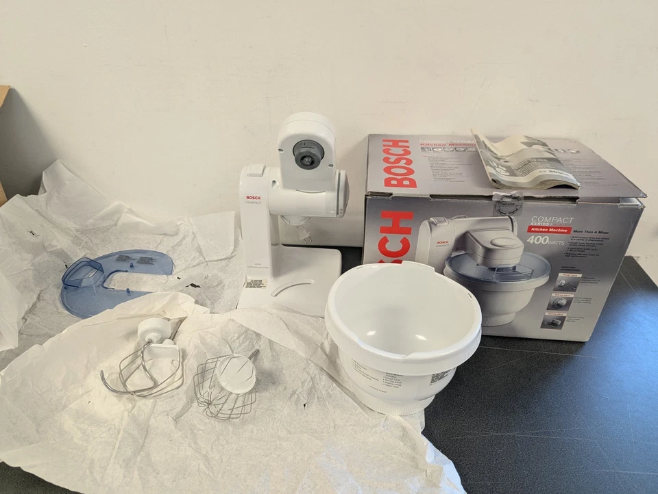 Máquina de Cozinha Bosch MUM4405UC com Ralador Grosso Bônus - Nova - Descontinuada  - Imagem 2 de 4