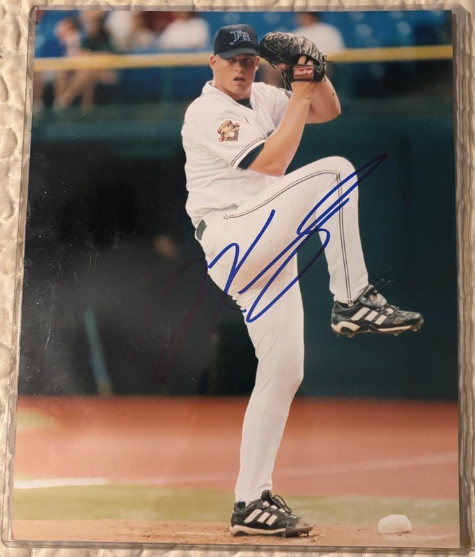 2 AUTOGRAPHED ITEMS THE LATE JOE KENNEDY - 8 X 10 COLOR PHOTO/GLOVE PLUS 3 CARDS