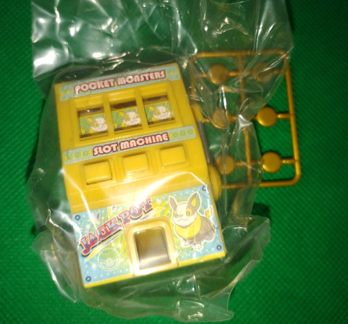 Pokemon Miniature Slot Machine Gashapon Japan Souvenir