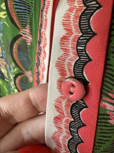 Beautiful Saloni Silk Dress Multicoloured Buttoned Front & Belt Size 8 Reduced - Picture 11 of 17