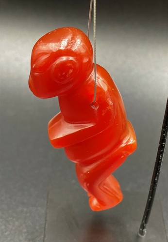 Antique Style South East Asian Carnelian Agate Figure Pendant - Picture 11 of 11