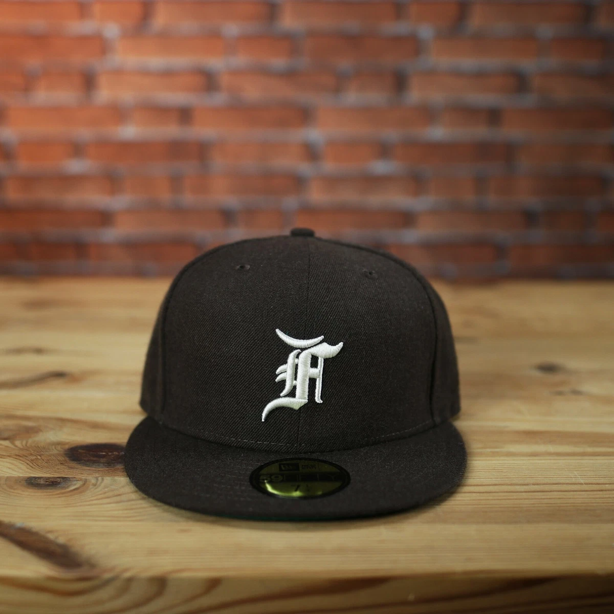 New Era Detroit Tigers Fear of God Essentials 59FIFTY Fitted Hat Sz7 1/4 57.7CM