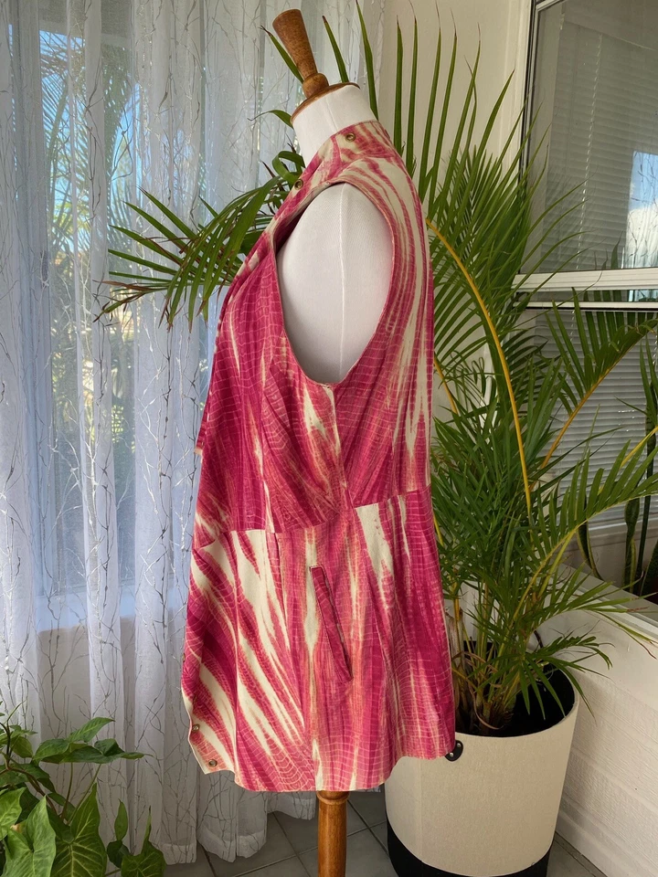 MICHAEL Kors Pink Suede Grommet Trim Draped Vest. Pink/White Size: S - Image 3 of 4