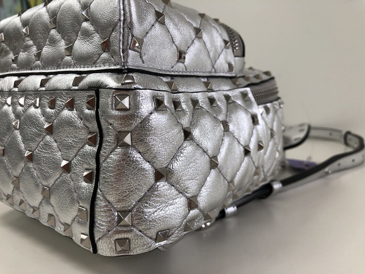 Valentino Garavani Metallic Quilted Mini Backpack in Silver Valentino Garavani Rockstud Spike Laminated Leather Handbag  main image 4