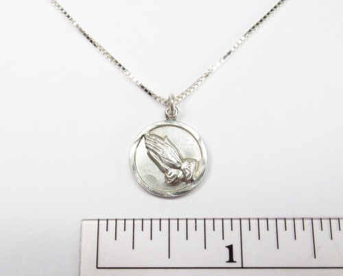Vintage Regina Sterling Silver Christian Serenity Prayer Pendant Necklace 18"