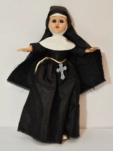 Vintage Catholic Nun Doll Hard Plastic Religious Habit Cross At Waist Sleep Eyes