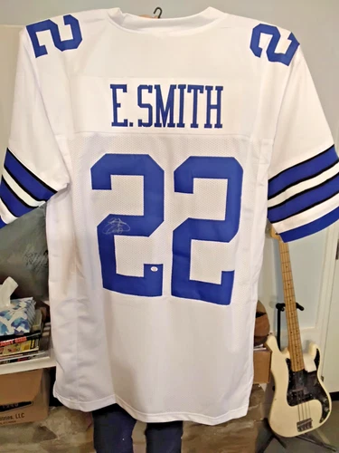 EMMITT SMITH AUTOGRAPHED FOOTBALL JERSEY P.A.A.S. CERT. COA