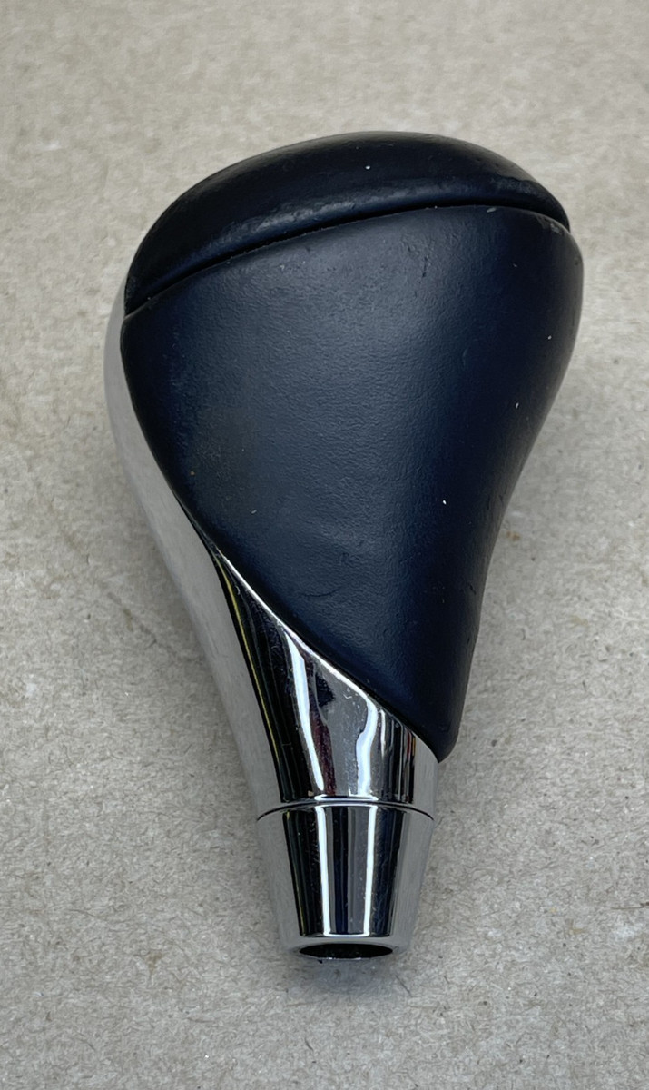 06-16 Lexus IS250C IS350C TRANSMISSION SHIFT LEVER KNOB OEM 33504-30341 C2
