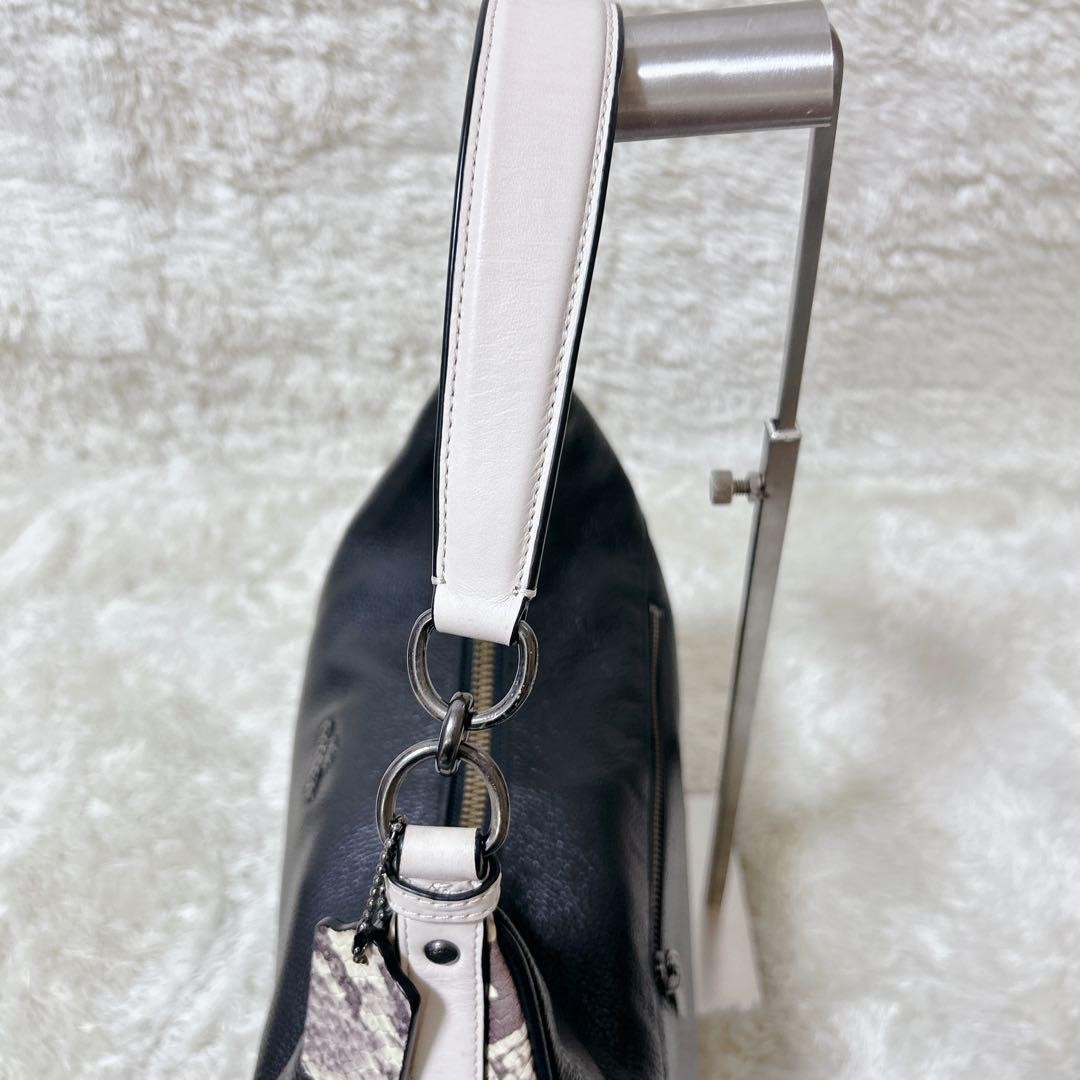 Extreme COACH 2way Shoulder Bag Python Pattern Ha… - image 11
