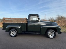 1954 International Harvester R100
