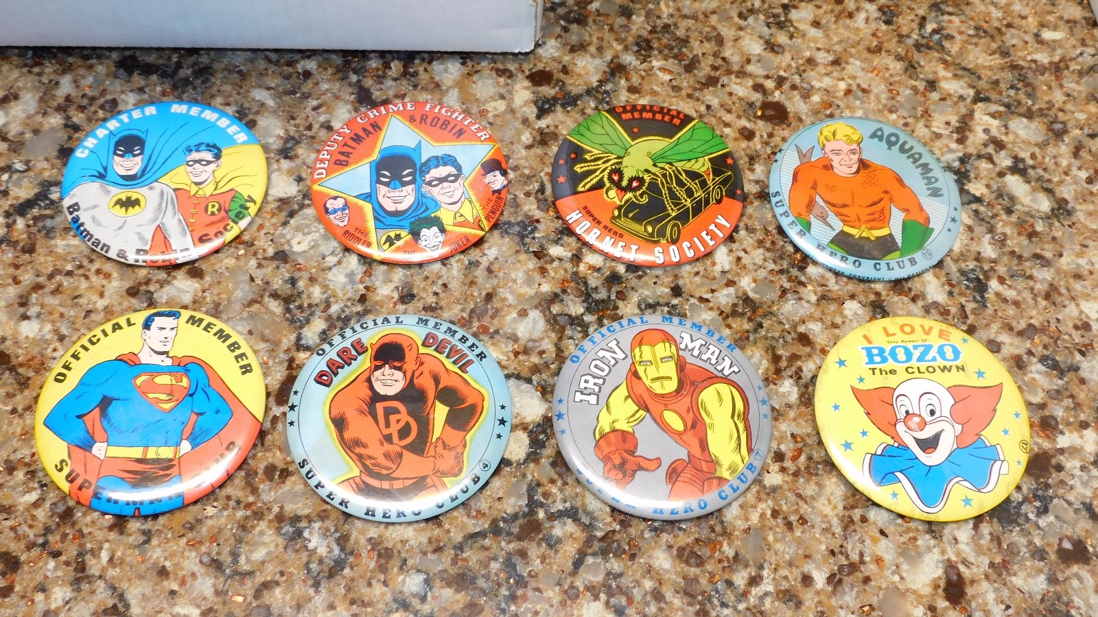 8 BUTTONWORLD 3.5" SUPERHERO BUTTONS MARVELMANIA BATMAN GREEN HORNET 1966 1967