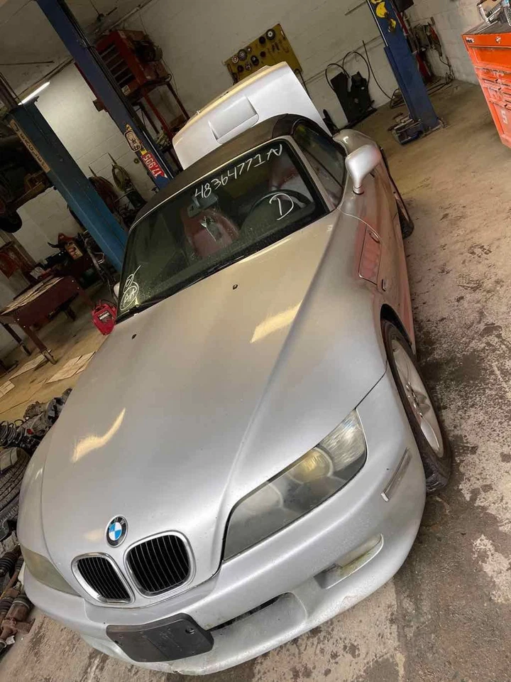 Windshield Glass BMW Z3 96 97 98 99 00 01 02 OEM - Imagem 3 de 4