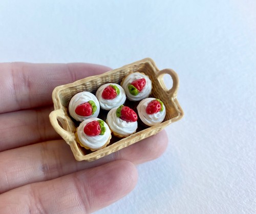1:12 Food Market Dollhouse Miniature clay cookies cake dessert cupcake Baskets - Picture 18 of 23