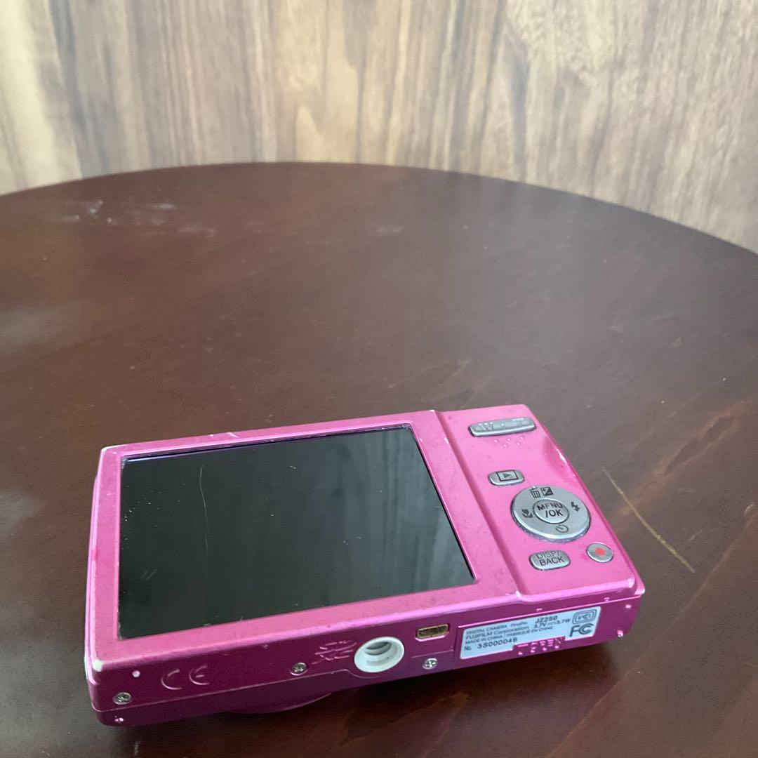 Fujifilm FinePix JZ250 Compact Digital Camera Pink 16.0MP 8x Zoom