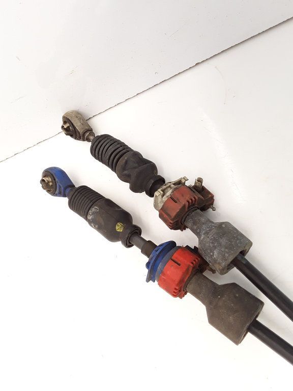 Nissan Qashqai J10 1.5dCi 78kW Diesel 2010 Gear shift cable