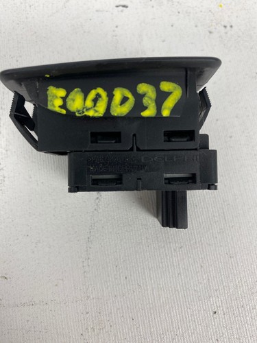 06-11 BMW E90 E92 325i 328i 335i M3 Power Window Switch Button Black 6945874 OEM - Picture 5 of 6